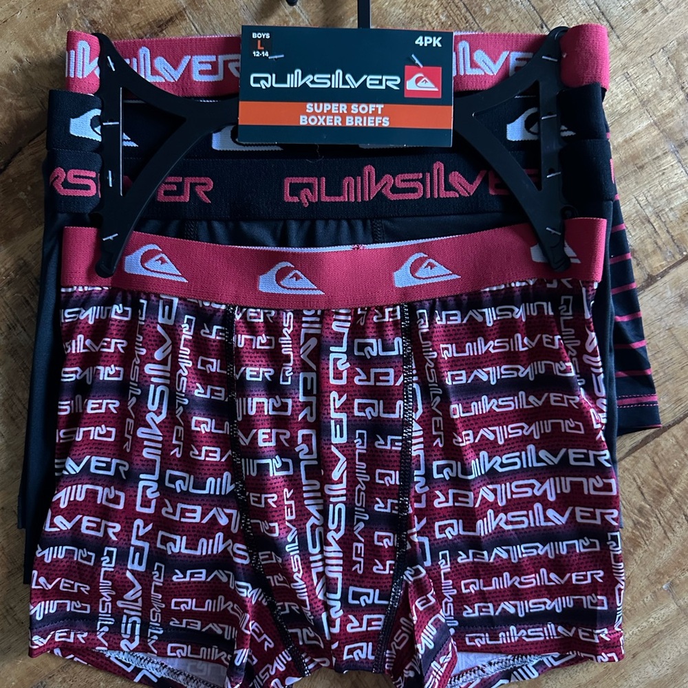 Quiksilver Red and Black Logo Boxer Briefs Set